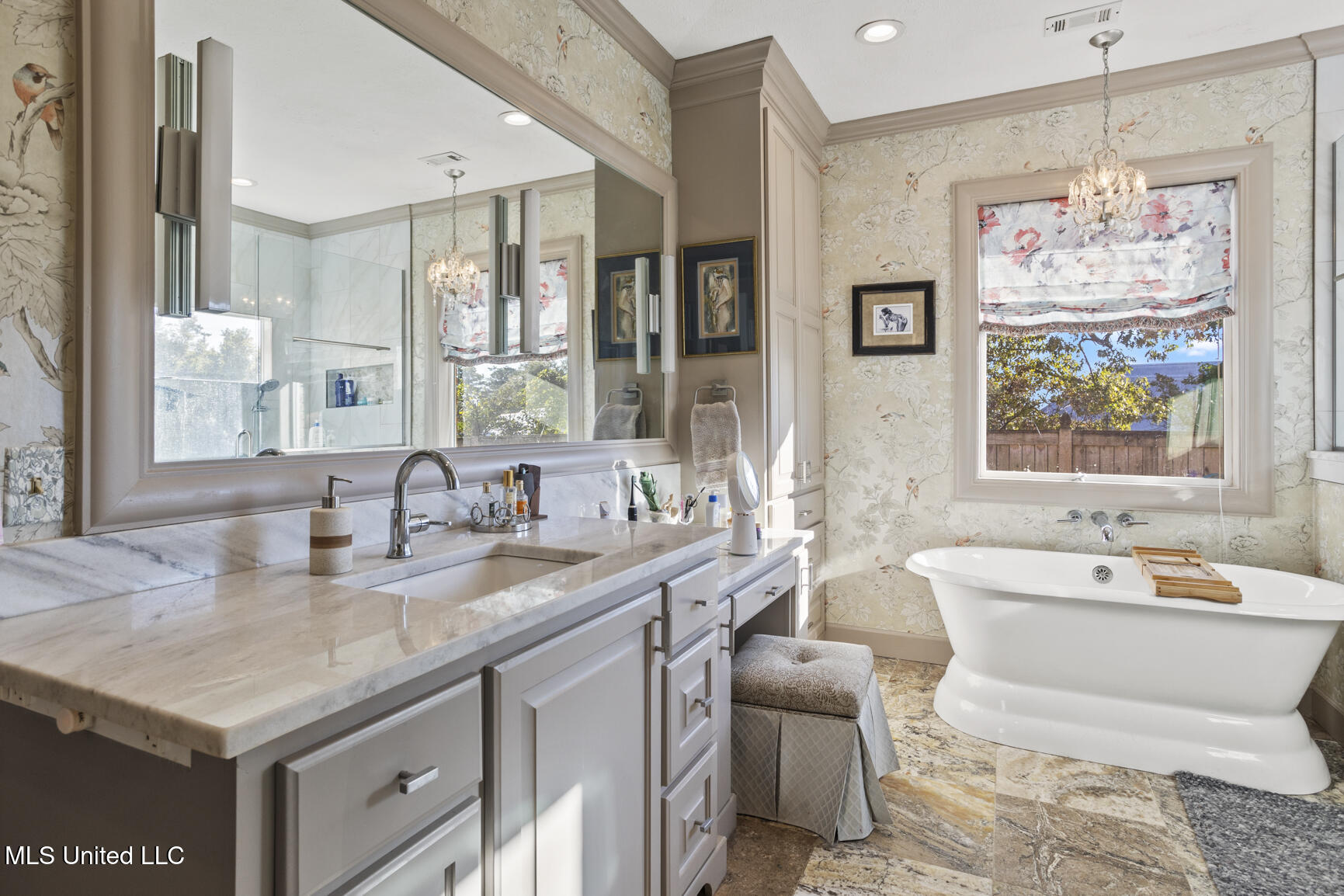 135 Winter Teal Place Property Photo 27