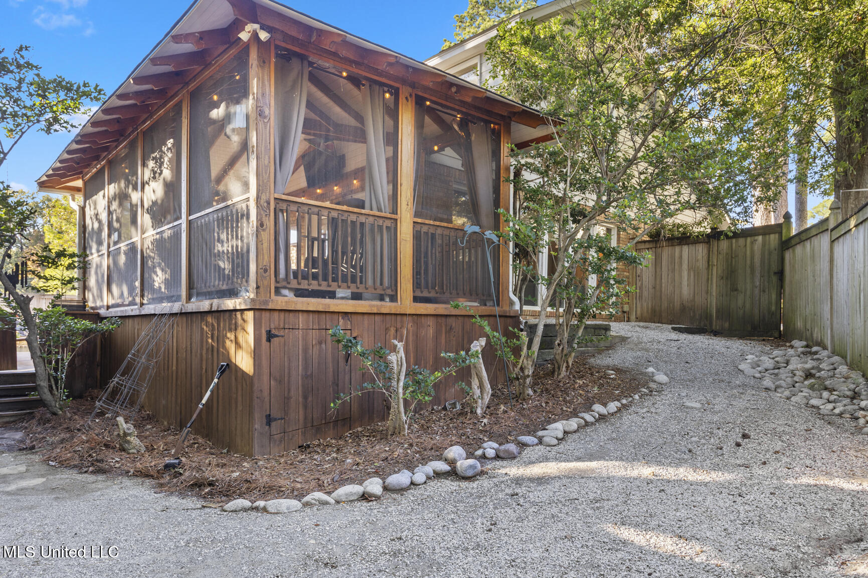 135 Winter Teal Place Property Photo 53