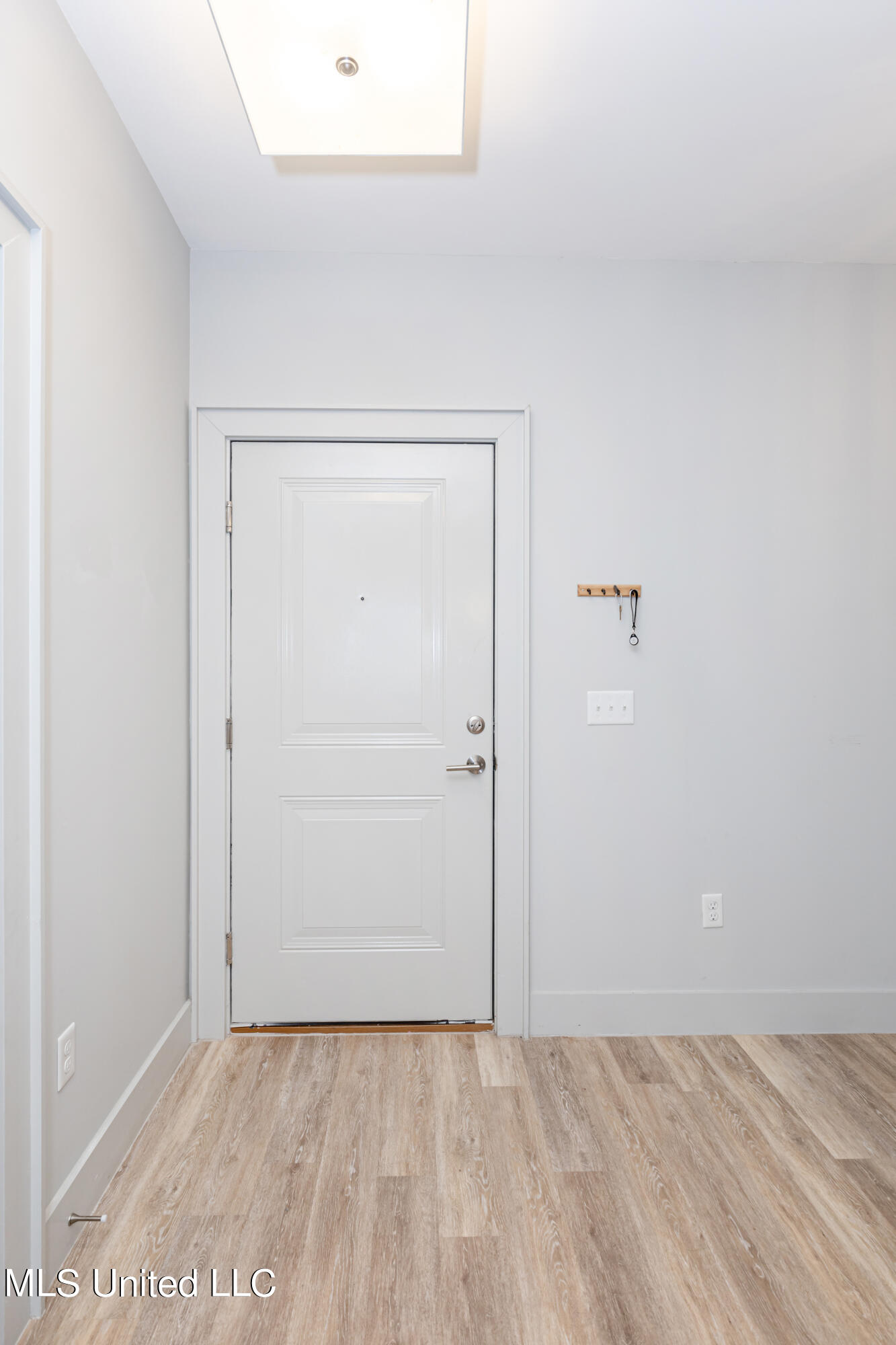 2501 Bienville Boulevard Property Photo 3