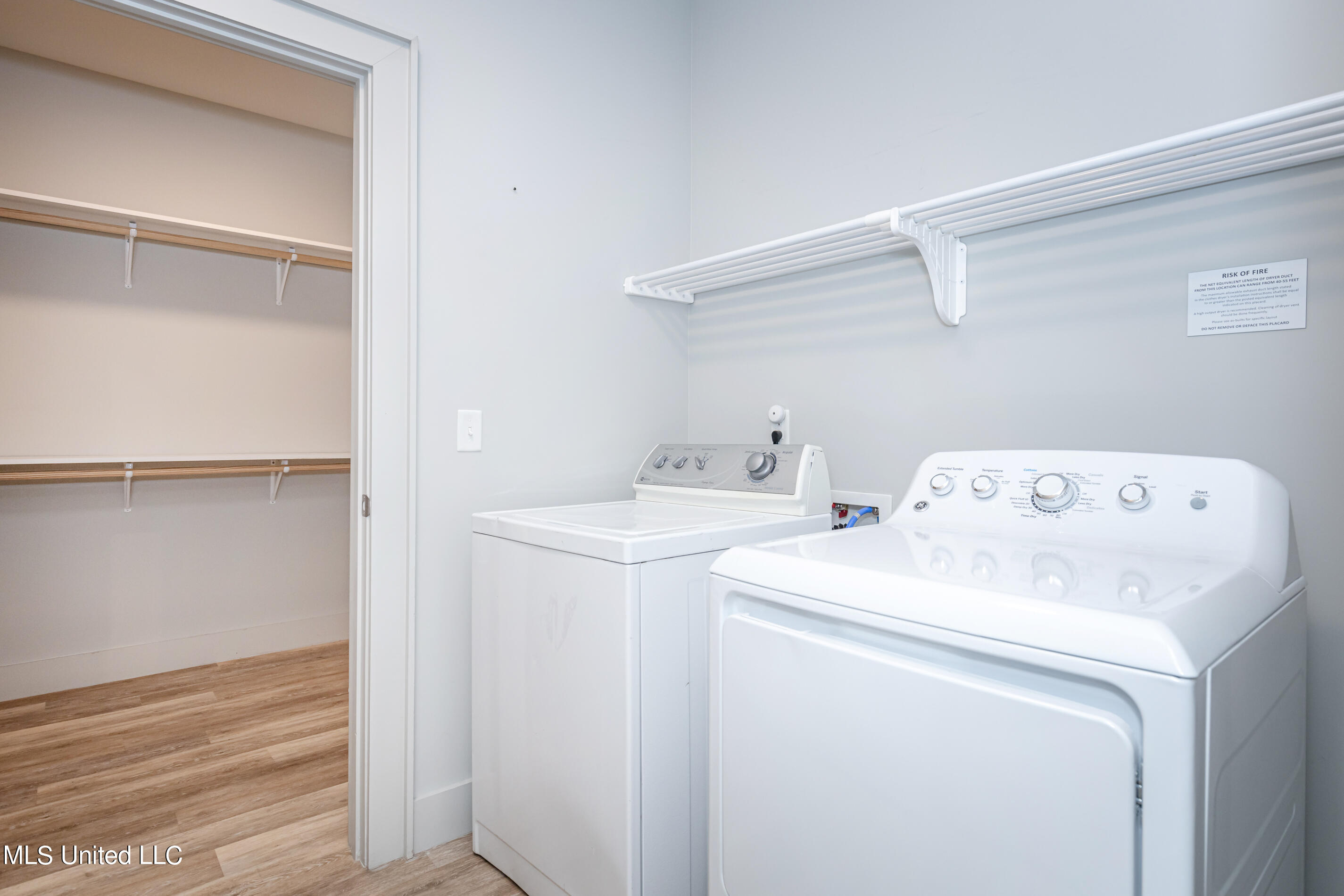 2501 Bienville Boulevard Property Photo 9