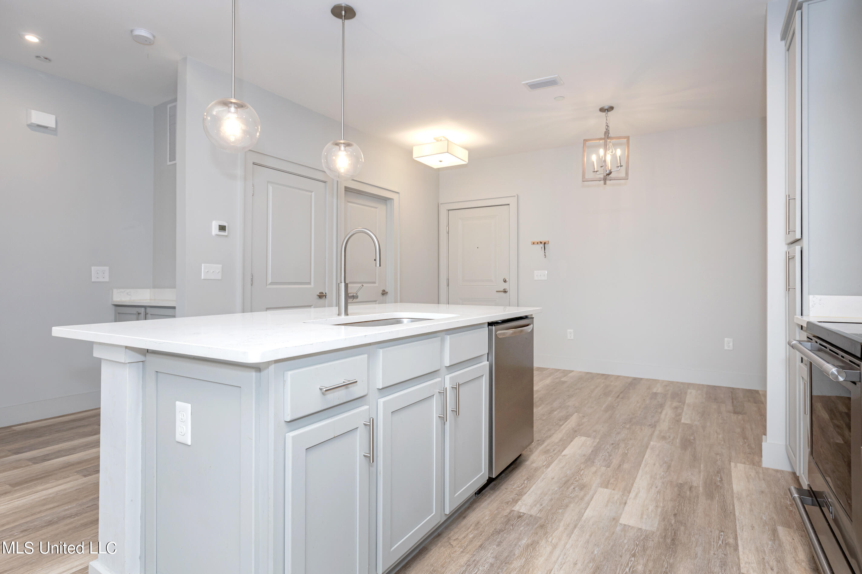 2501 Bienville Boulevard Property Photo 12