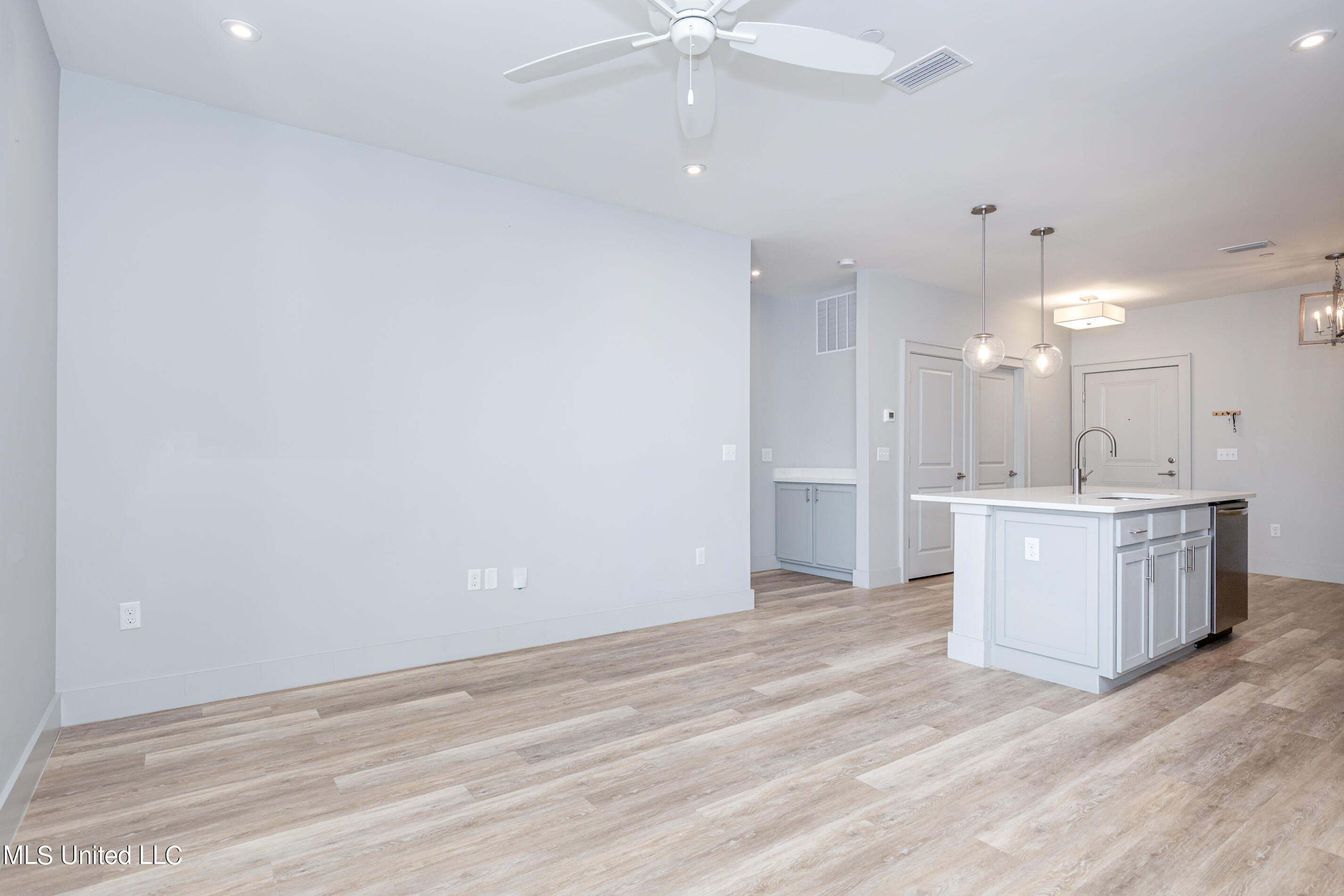 2501 Bienville Boulevard Property Photo 17