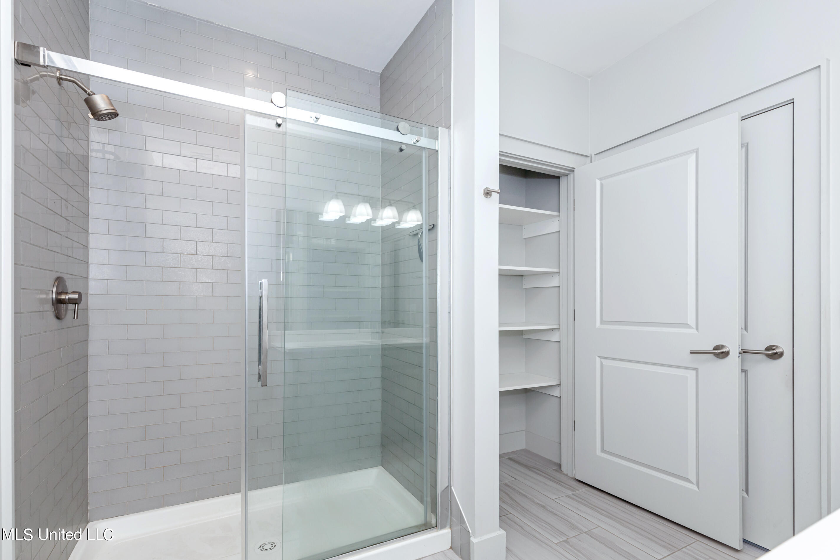 2501 Bienville Boulevard Property Photo 33