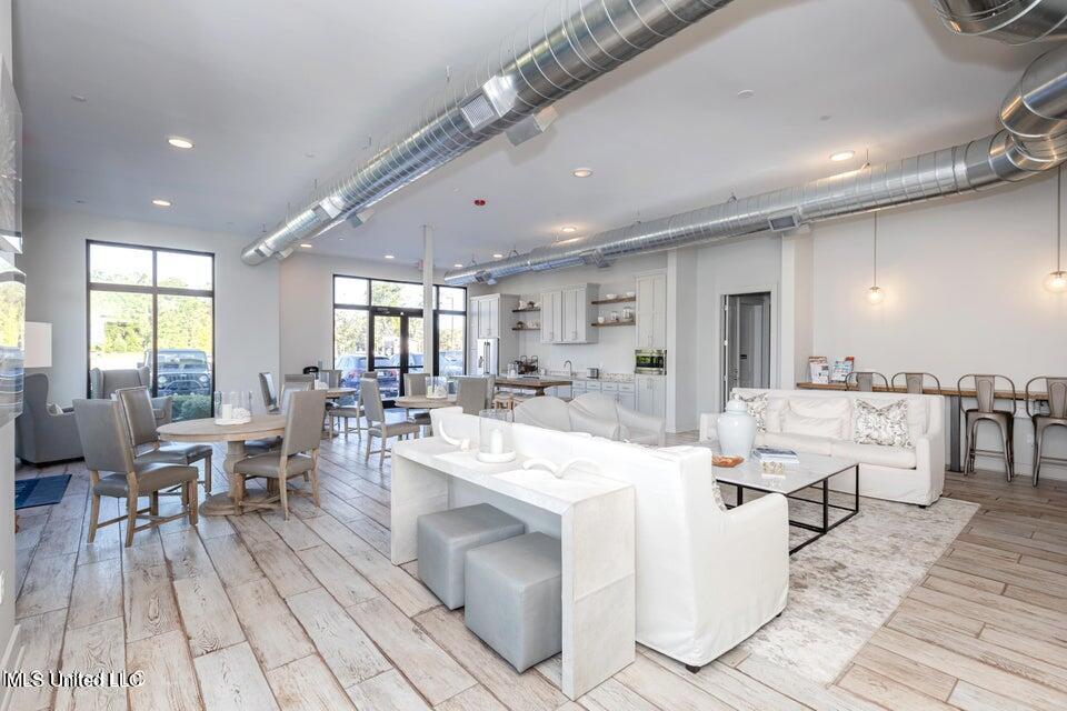 2501 Bienville Boulevard Property Photo 58