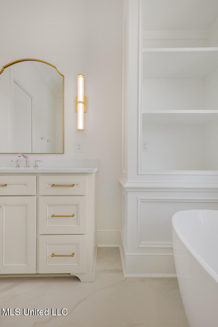 102 S Beach Drive Property Photo 16