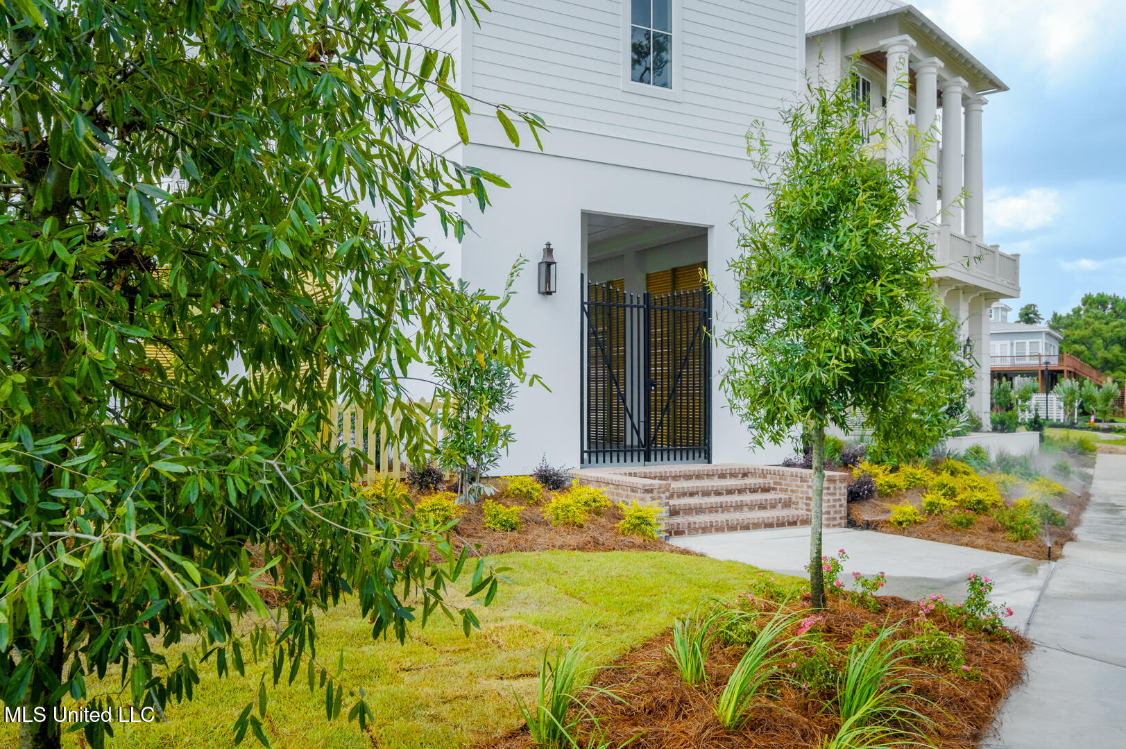 102 S Beach Drive Property Photo 24