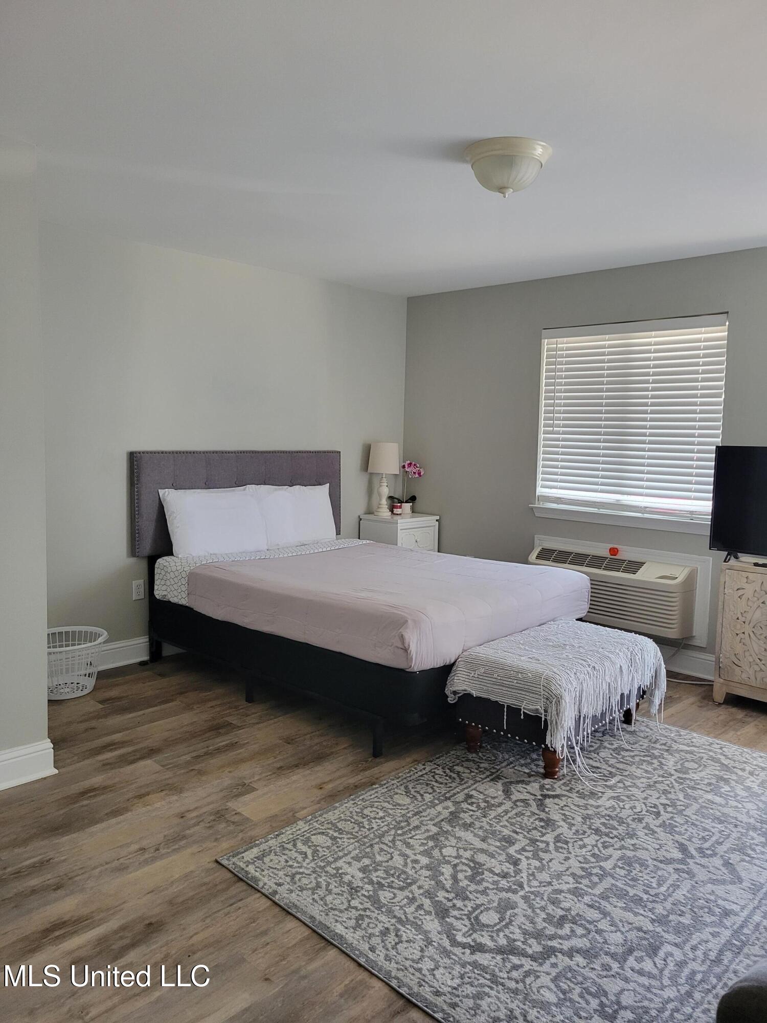 1664 Beach Boulevard Property Photo 2