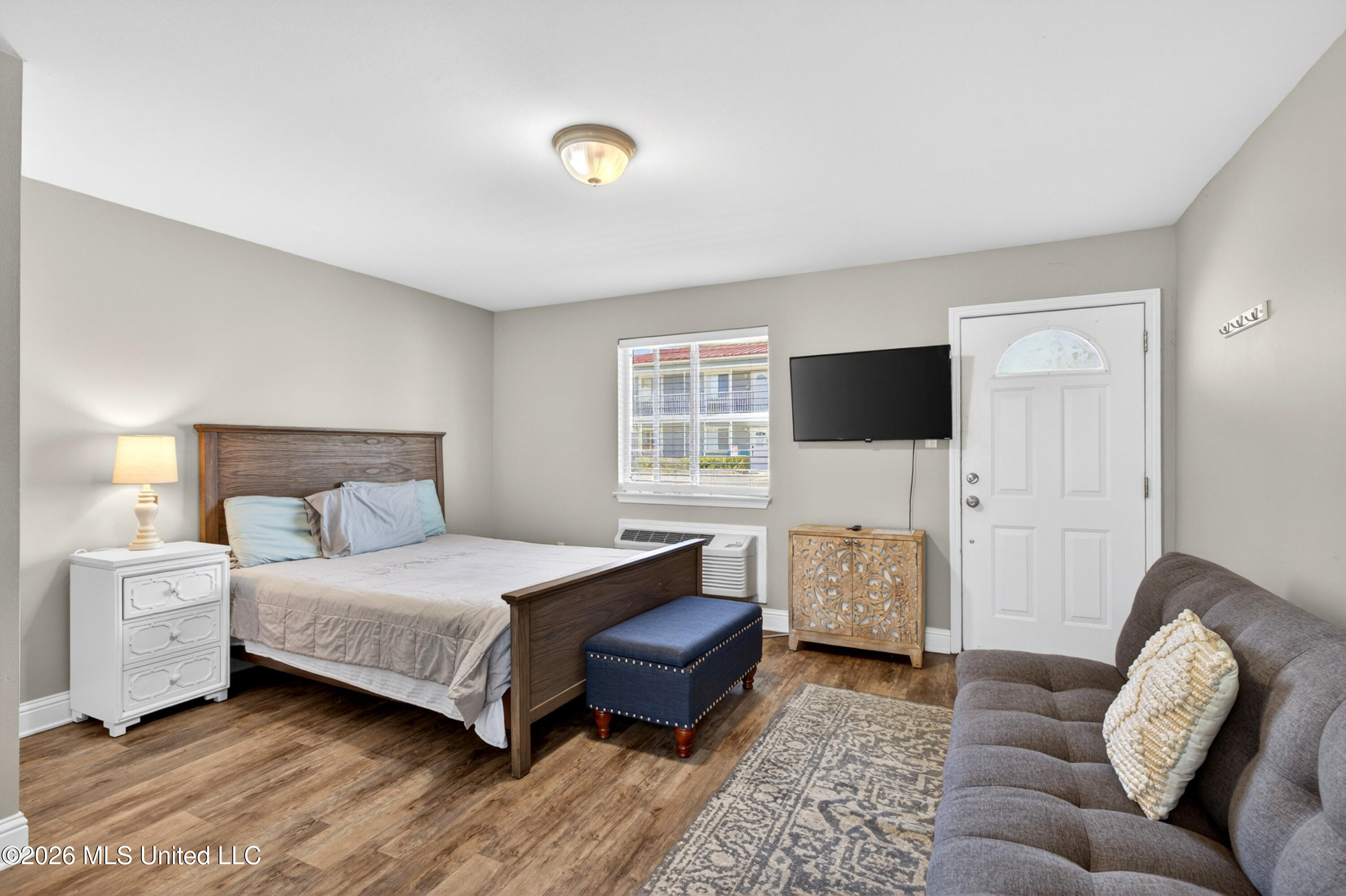 1664 Beach Boulevard Property Photo 3