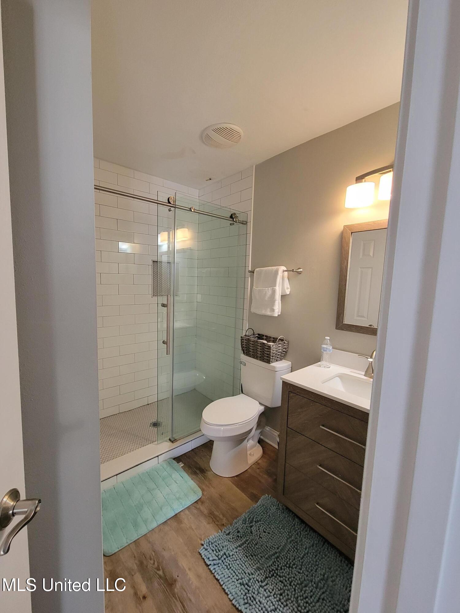 1664 Beach Boulevard Property Photo 4