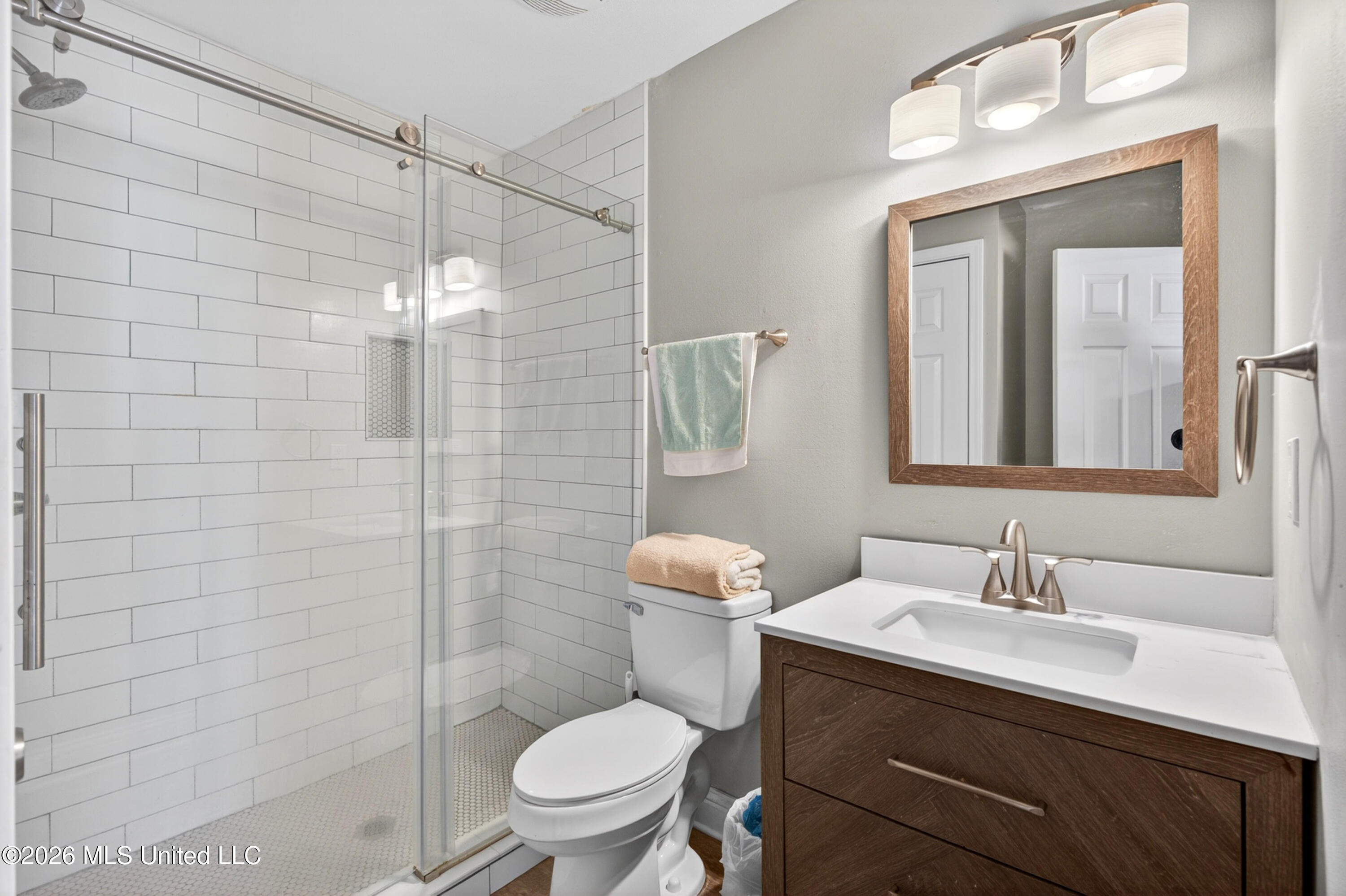 1664 Beach Boulevard Property Photo 10