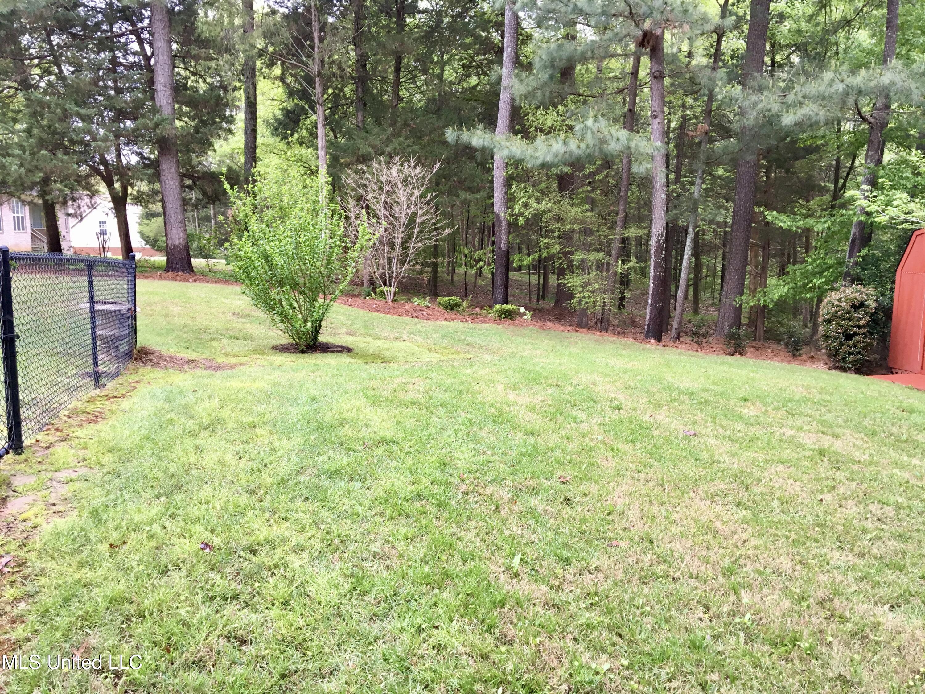 7684 N Rigmoore Point Property Photo 9