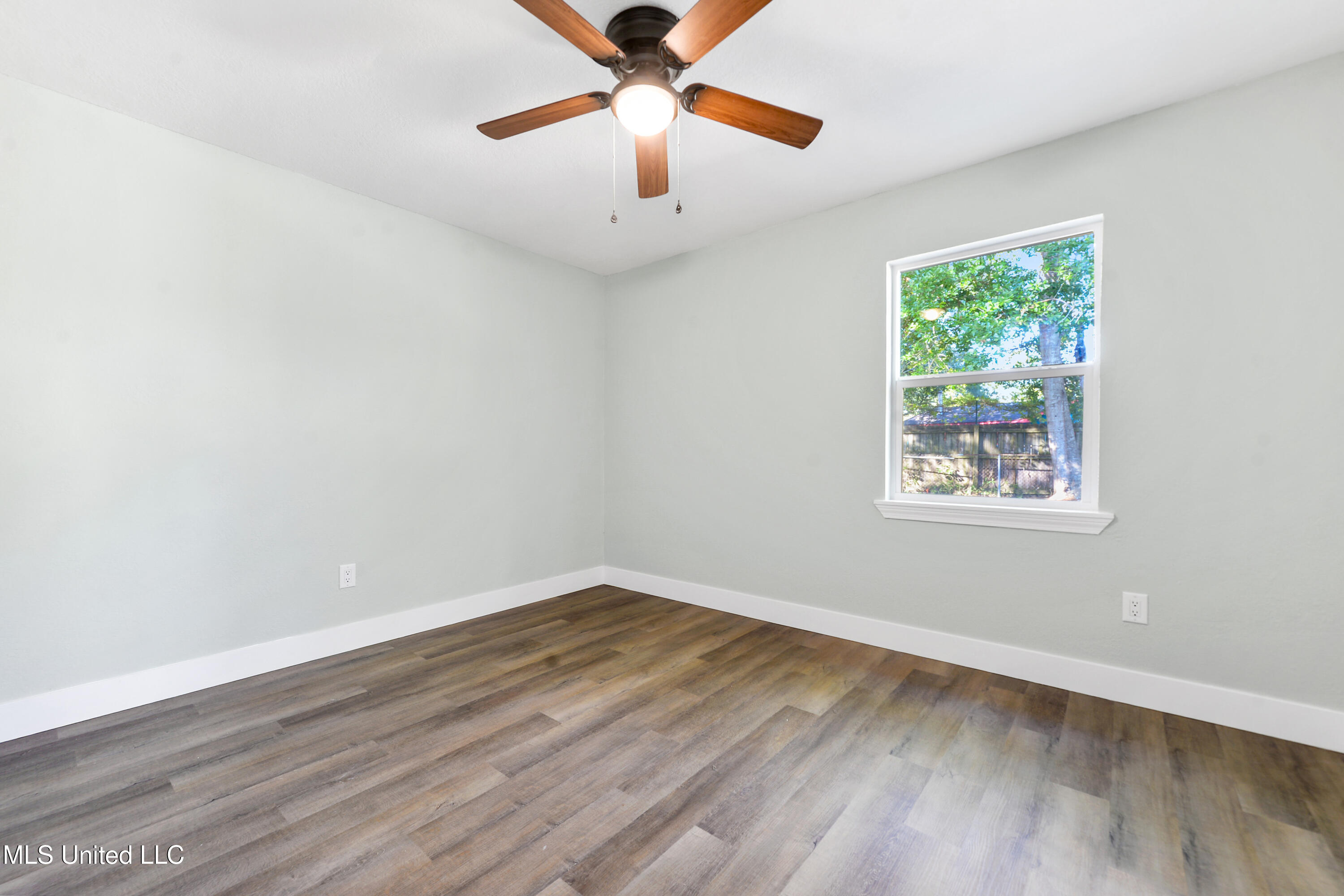 2628 San Lorenzo Street Property Photo 11