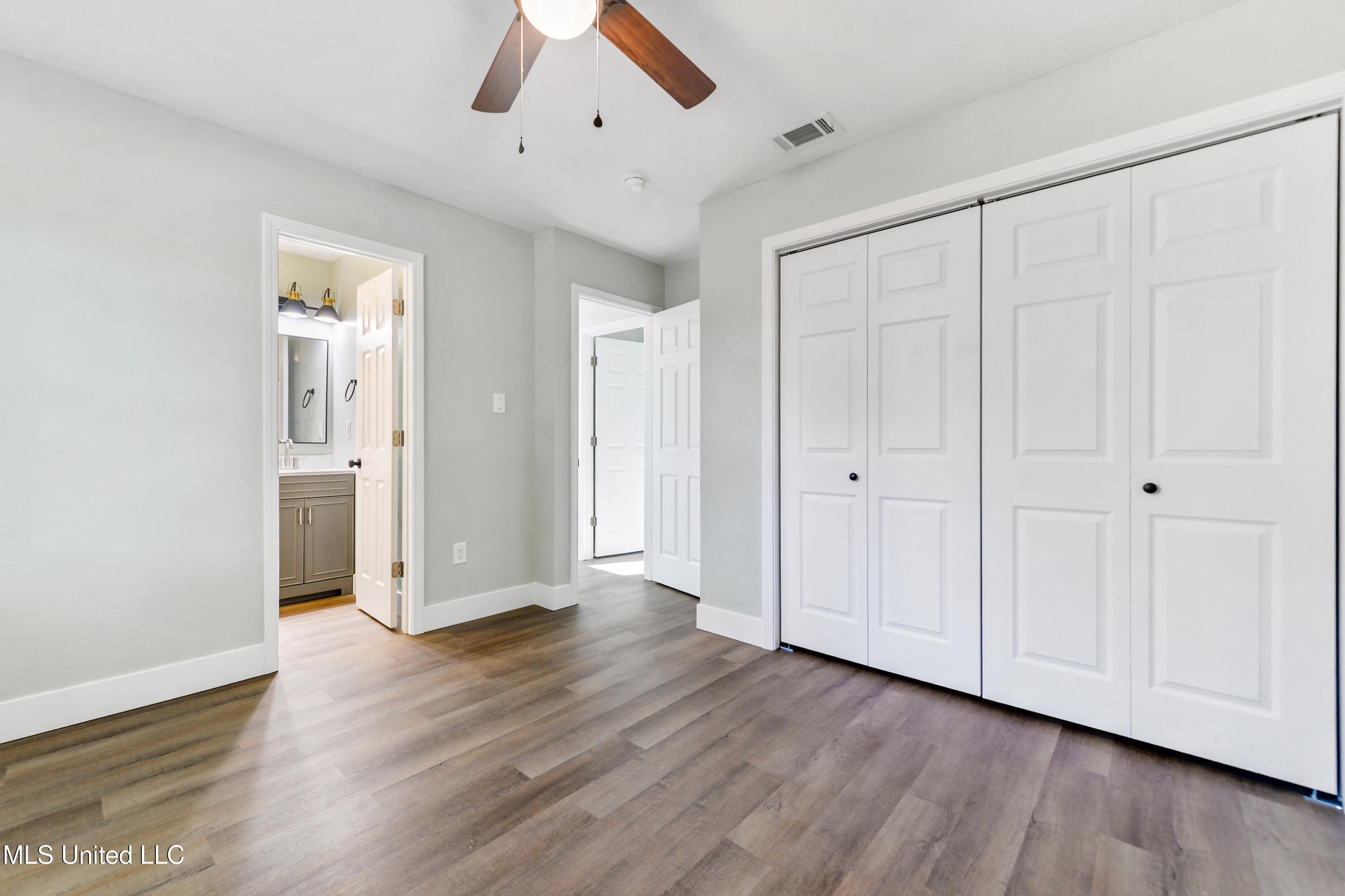 2628 San Lorenzo Street Property Photo 12