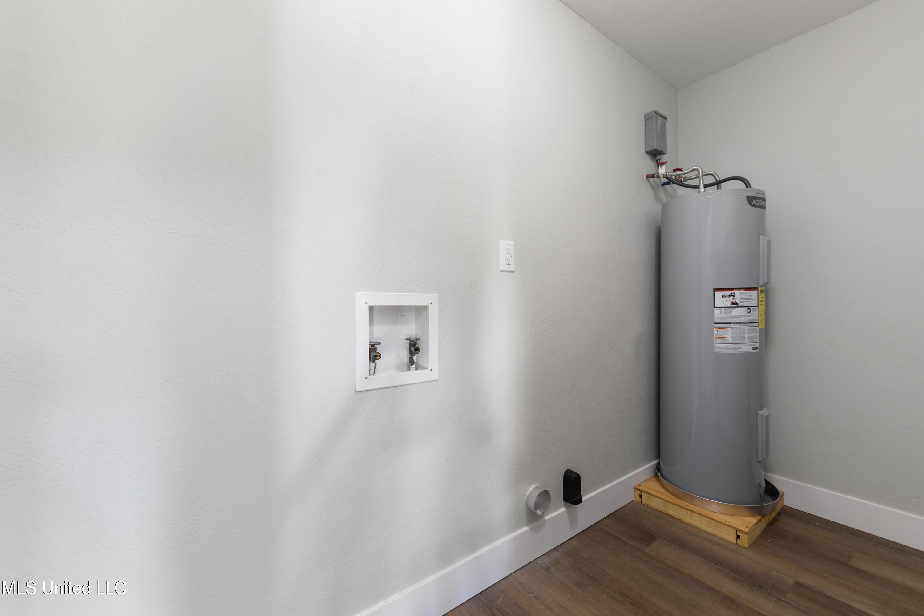 2628 San Lorenzo Street Property Photo 21