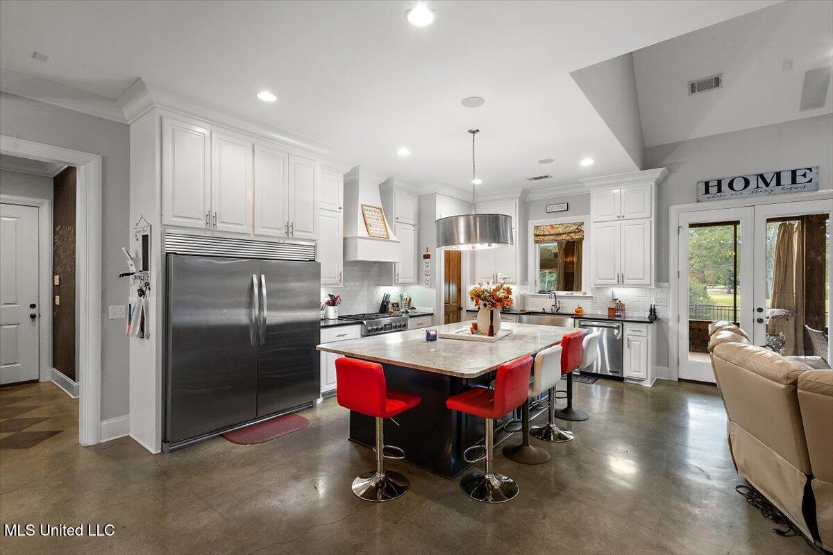 517 Fawn Cove Property Photo 13