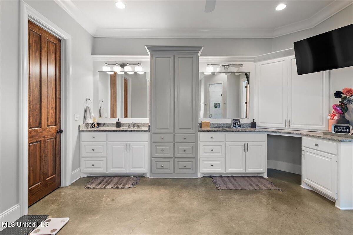 517 Fawn Cove Property Photo 20