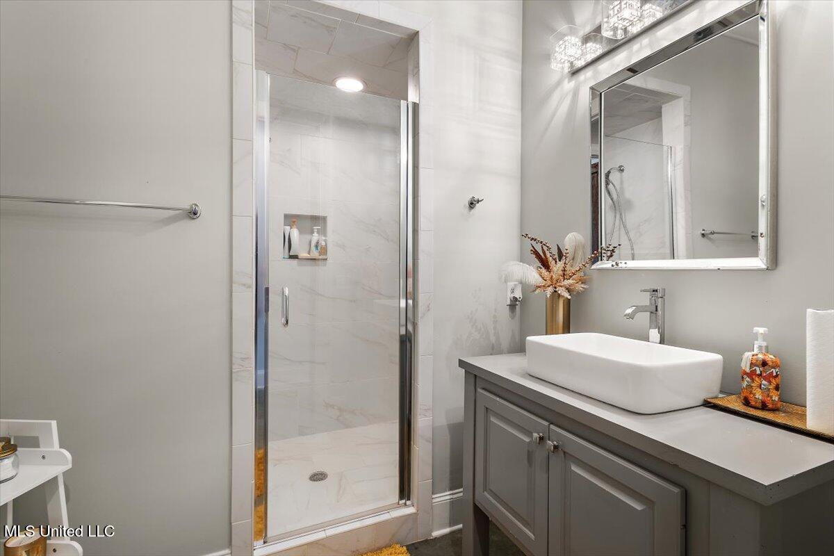 517 Fawn Cove Property Photo 25