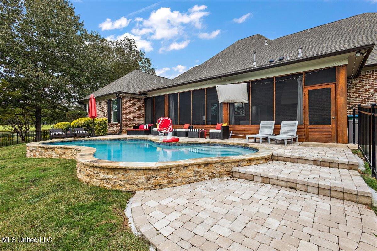 517 Fawn Cove Property Photo 46