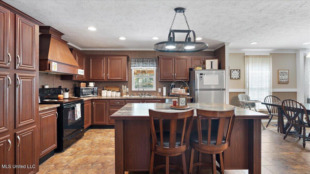 3064 E E Whitworth Street Property Photo 10