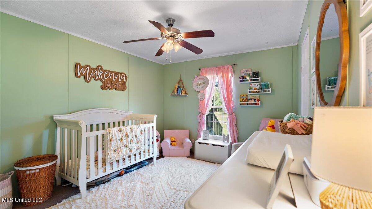 3064 E E Whitworth Street Property Photo 11