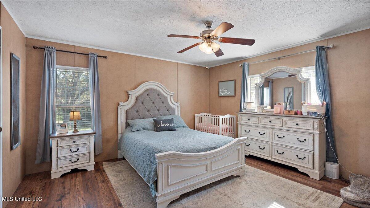 3064 E E Whitworth Street Property Photo 14