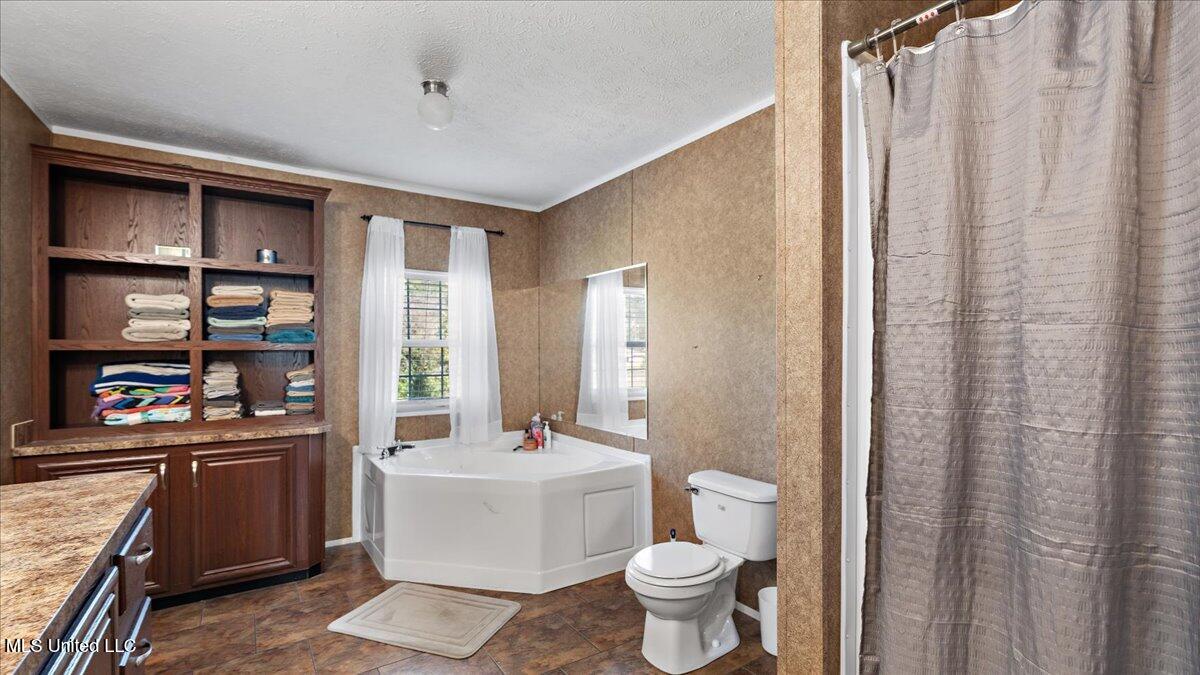 3064 E E Whitworth Street Property Photo 17