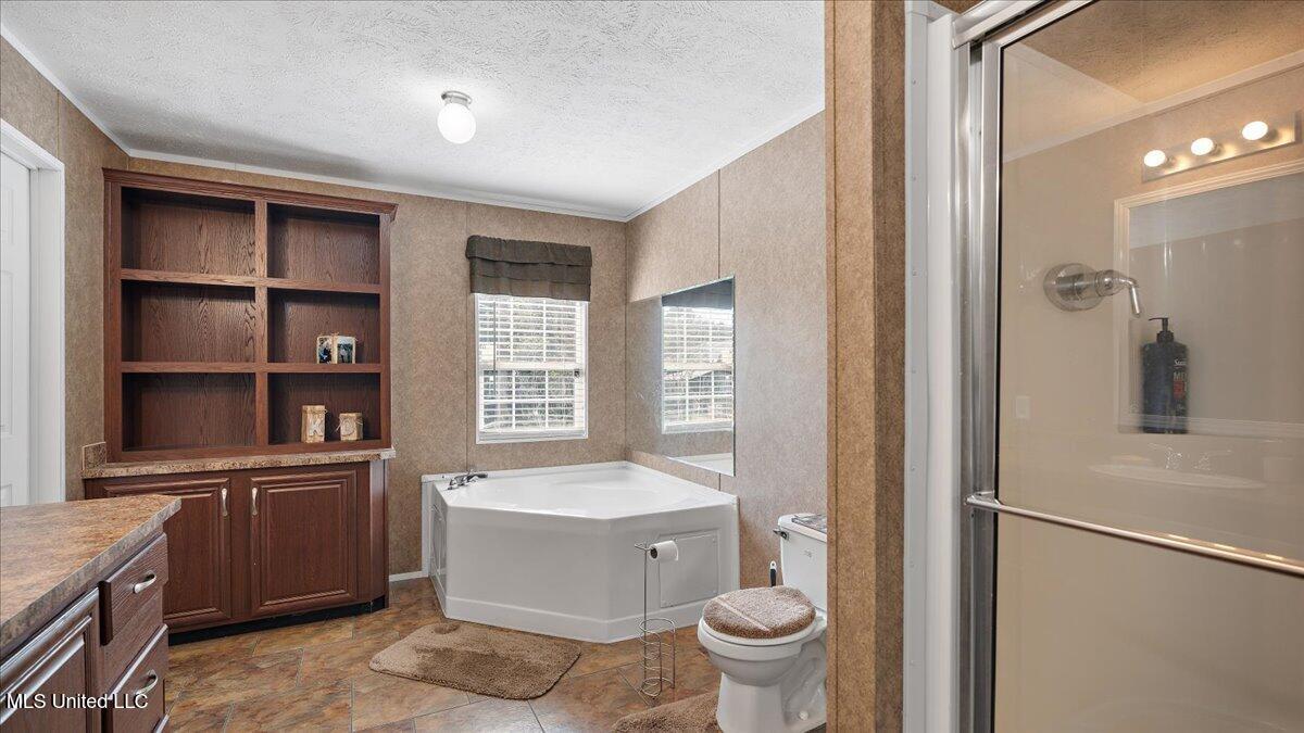 3064 E E Whitworth Street Property Photo 19