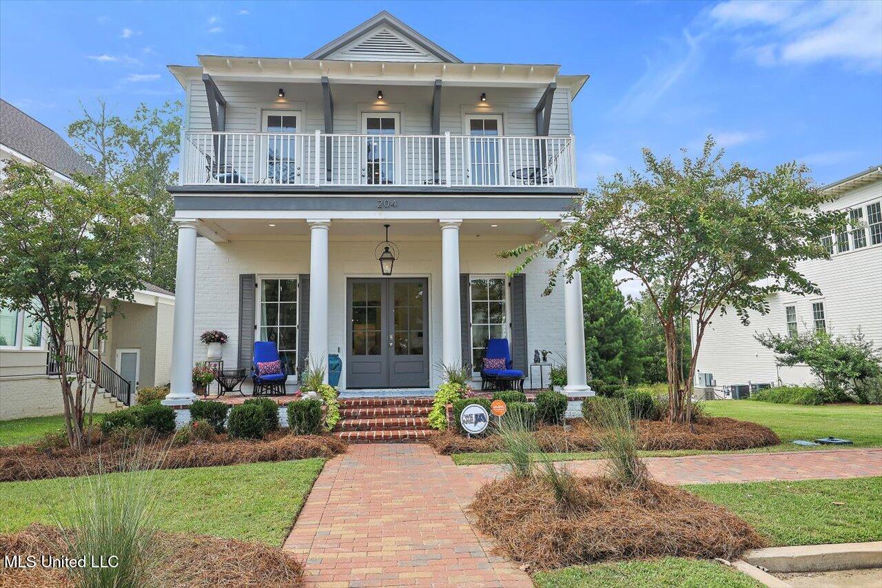 204 N Natchez Drive Property Photo 1