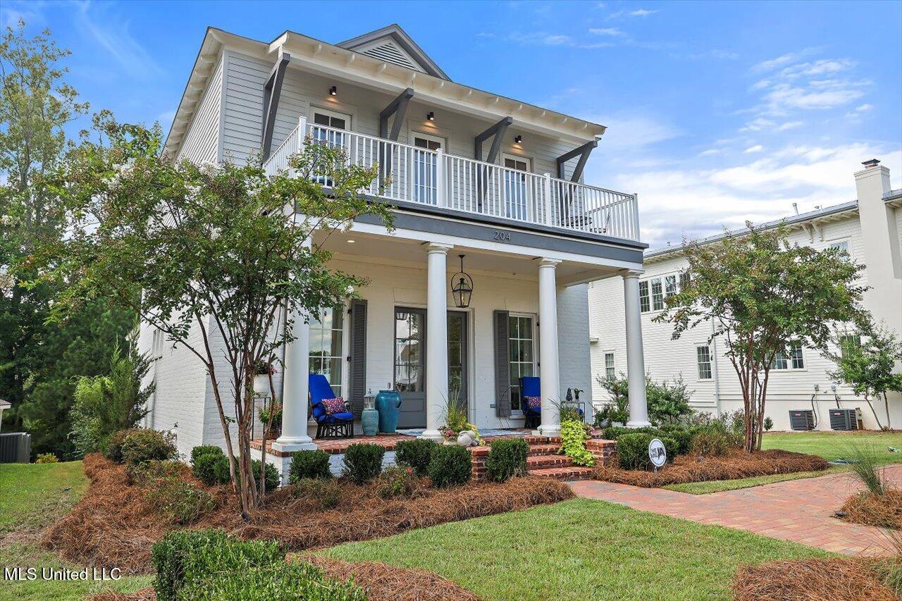 204 N Natchez Drive Property Photo 2