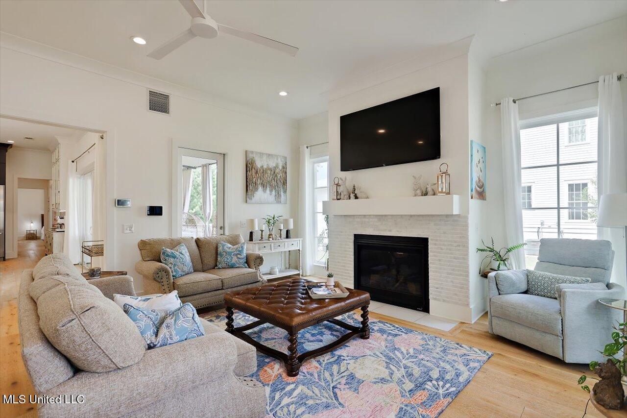 204 N Natchez Drive Property Photo 7