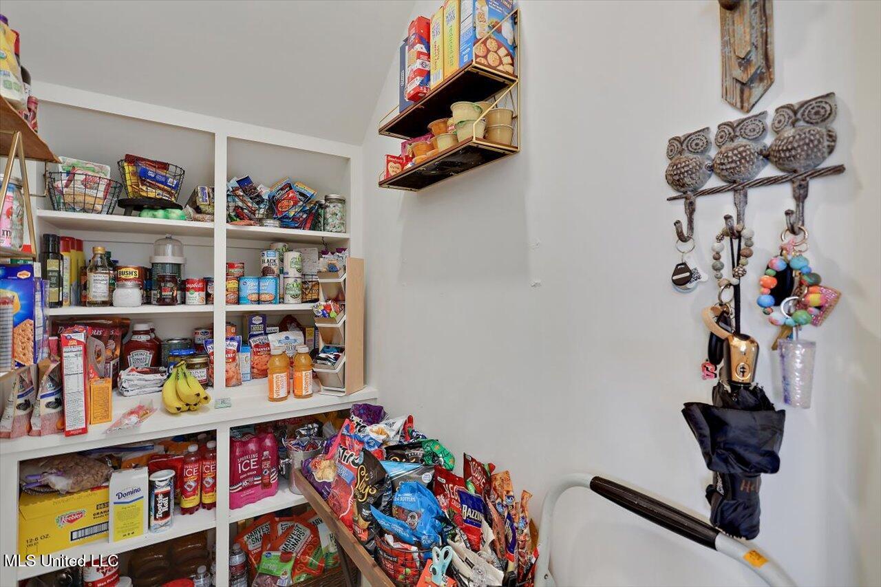 204 N Natchez Drive Property Photo 16