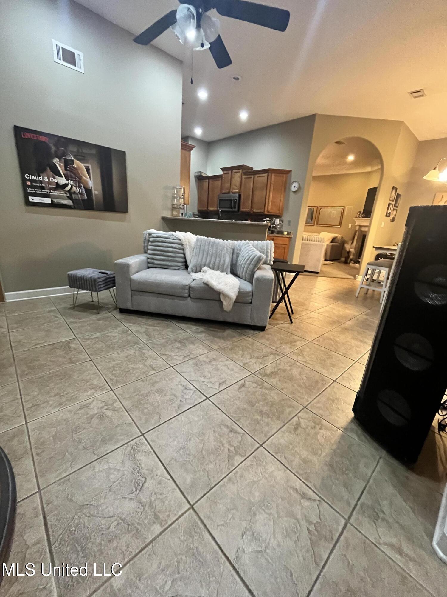 4810 Tucker Ridge Road Property Photo 10