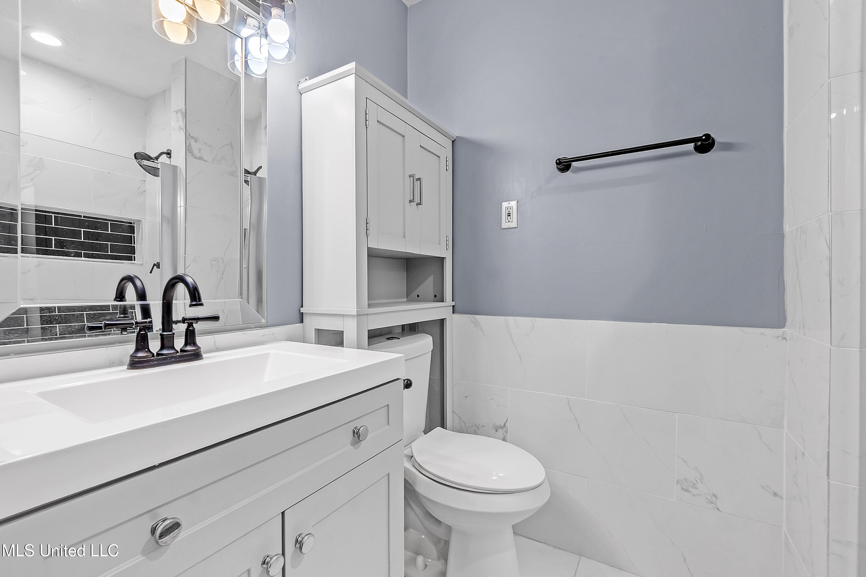 8590 W Cedar Circle Property Photo 20