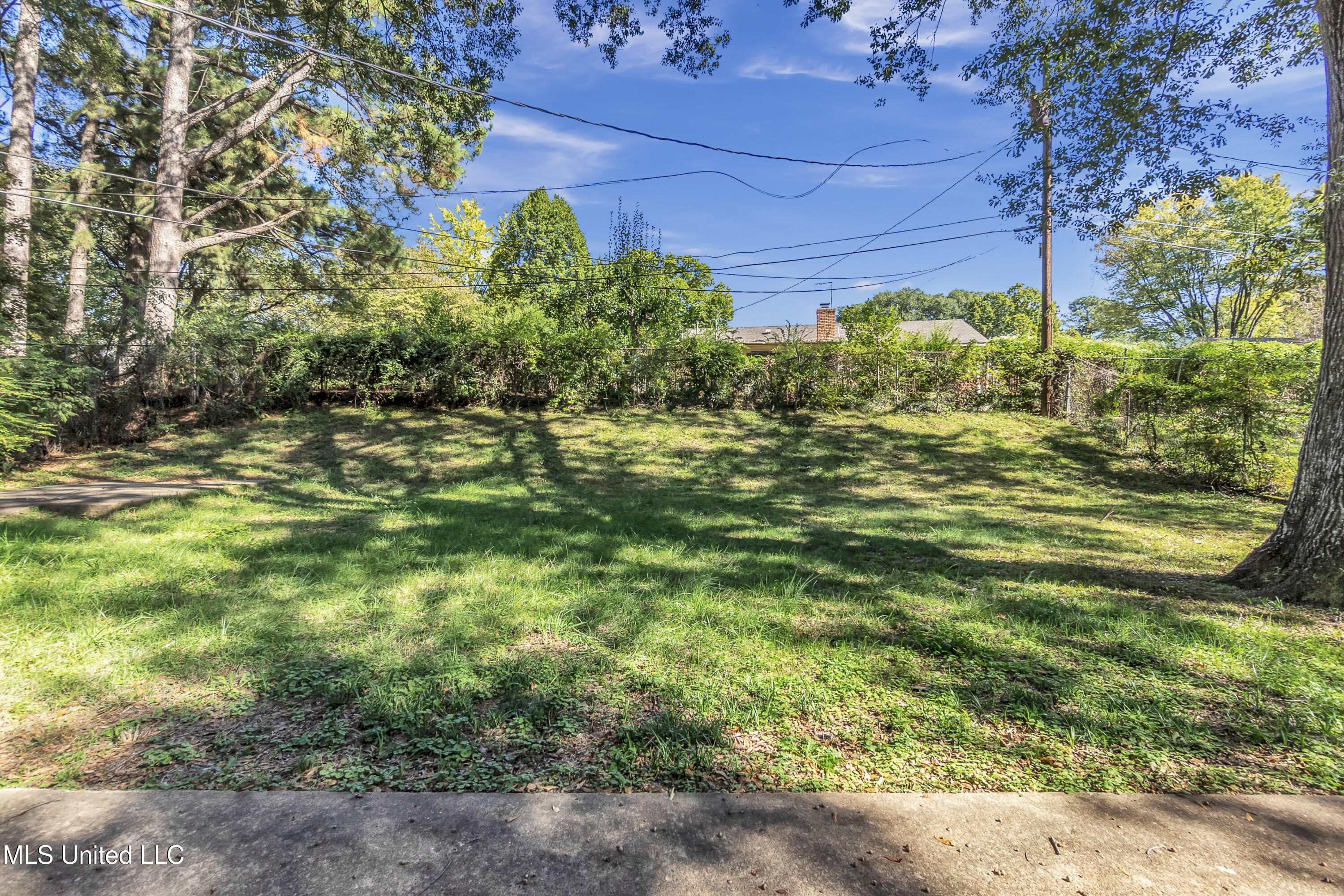 8590 W Cedar Circle Property Photo 25