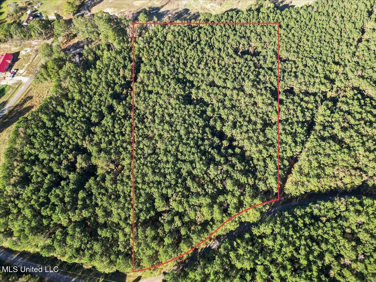 Jimmie Drive Property Photo 2