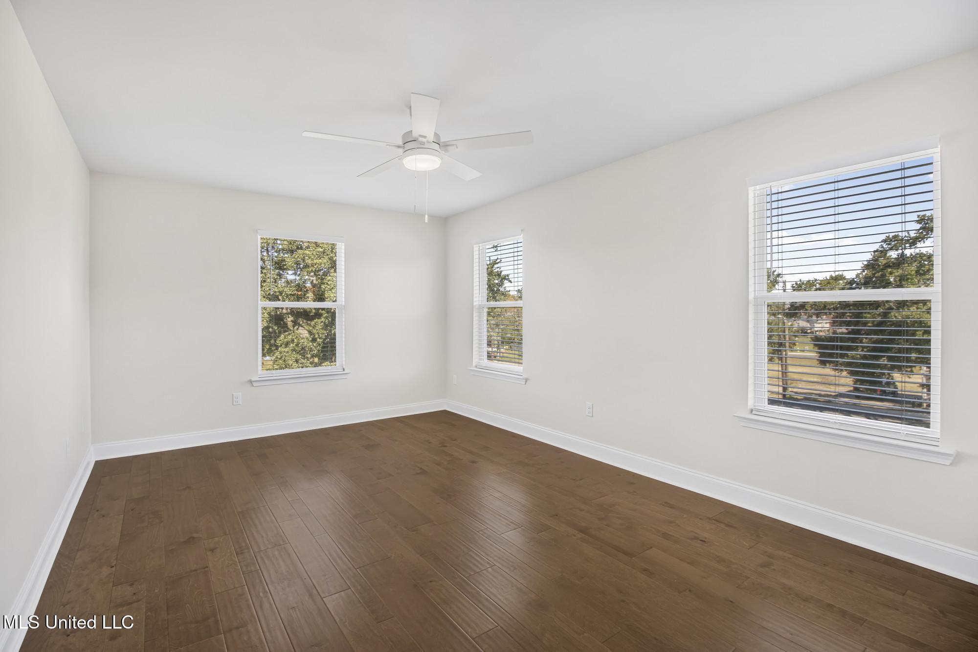 378 Howard Avenue Property Photo 21