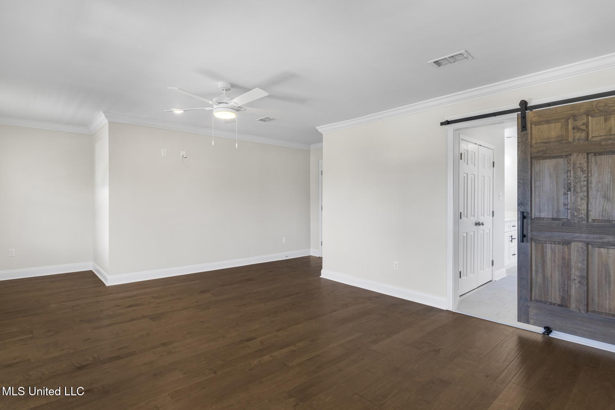 378 Howard Avenue Property Photo 25