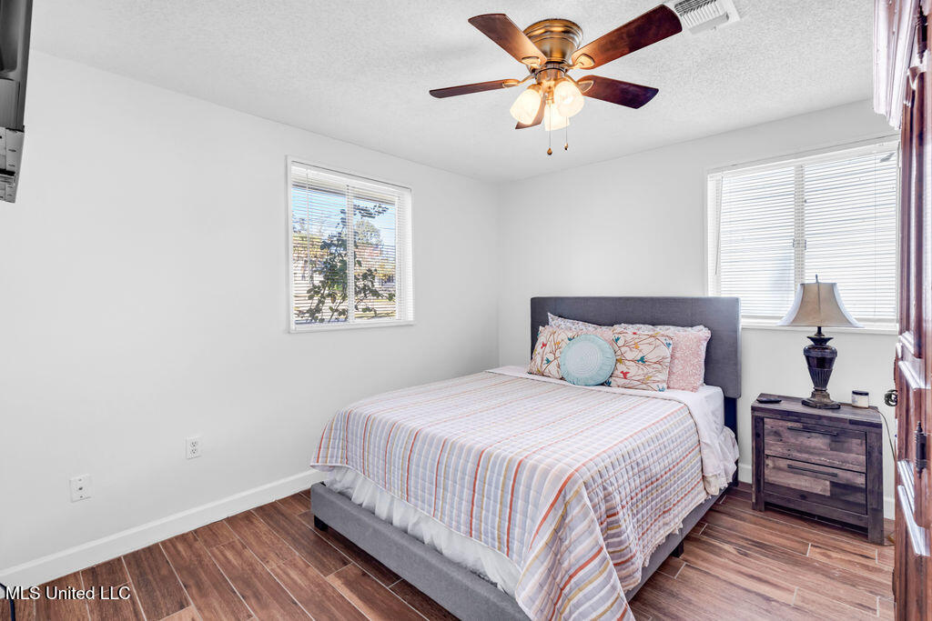 152 Holiday Avenue Property Photo 19