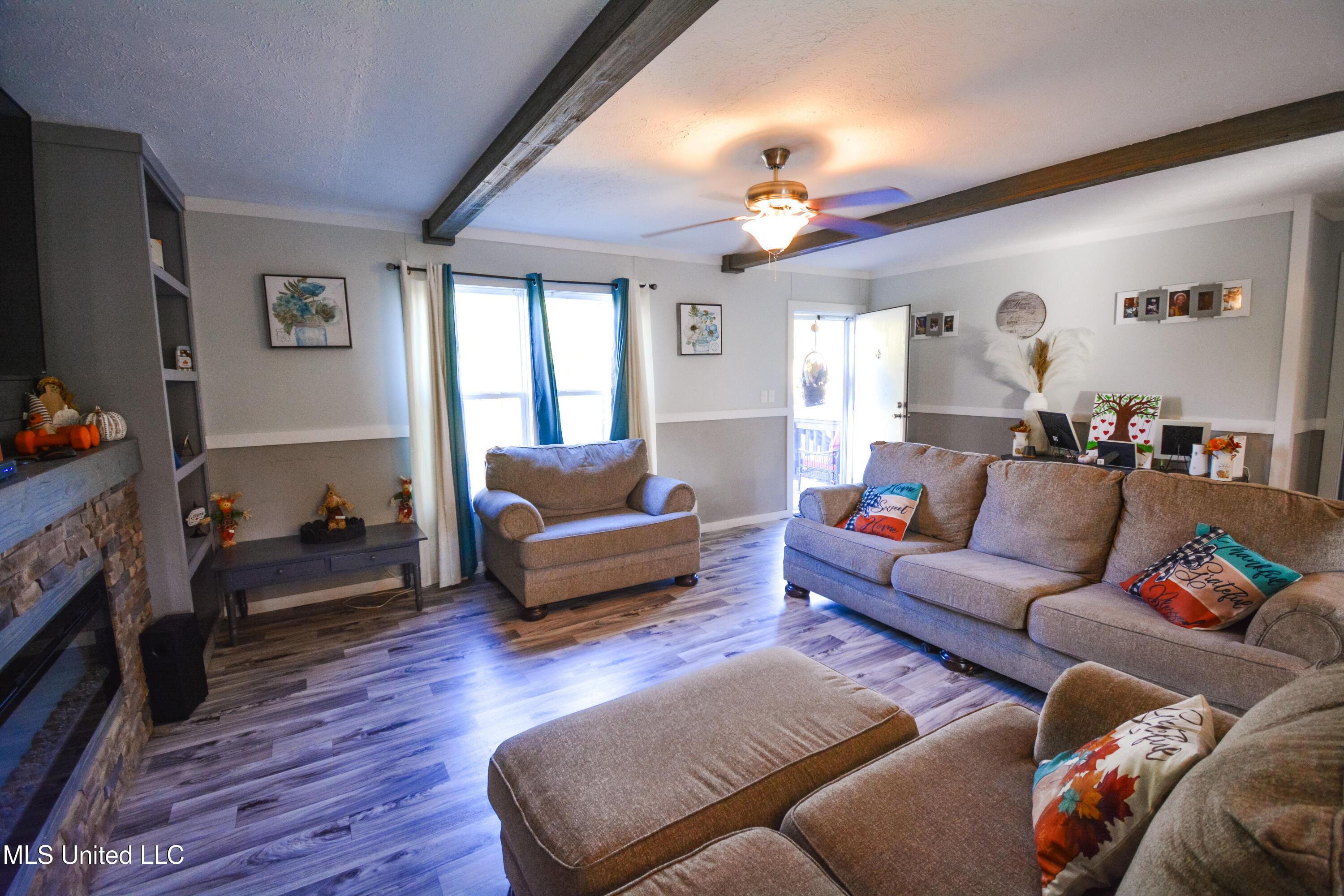 1459 French Road Property Photo 33