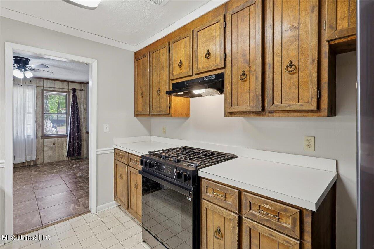 149 Oak Park Drive Property Photo 11