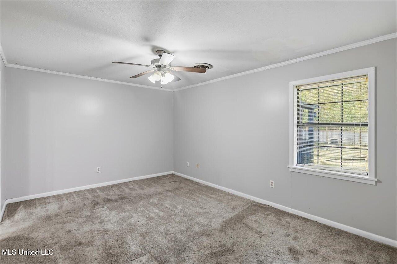 149 Oak Park Drive Property Photo 20