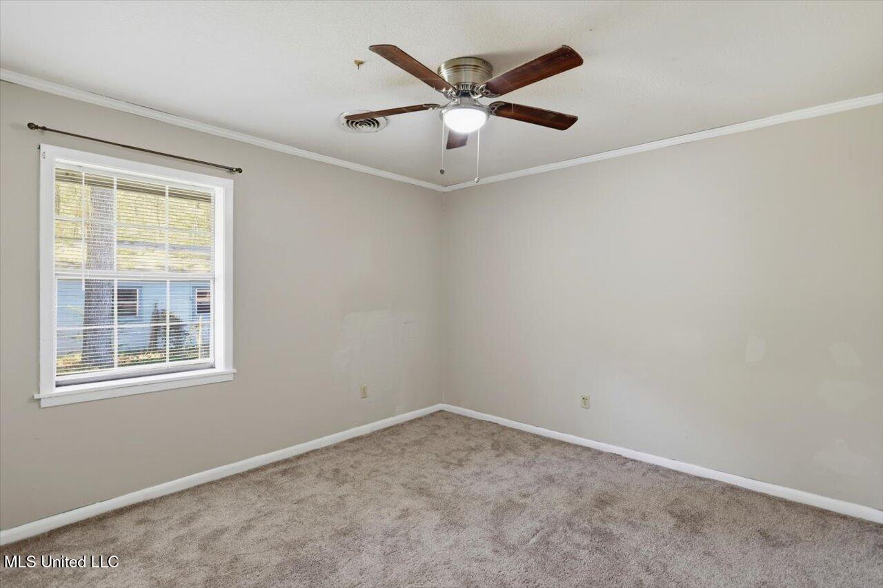 149 Oak Park Drive Property Photo 24