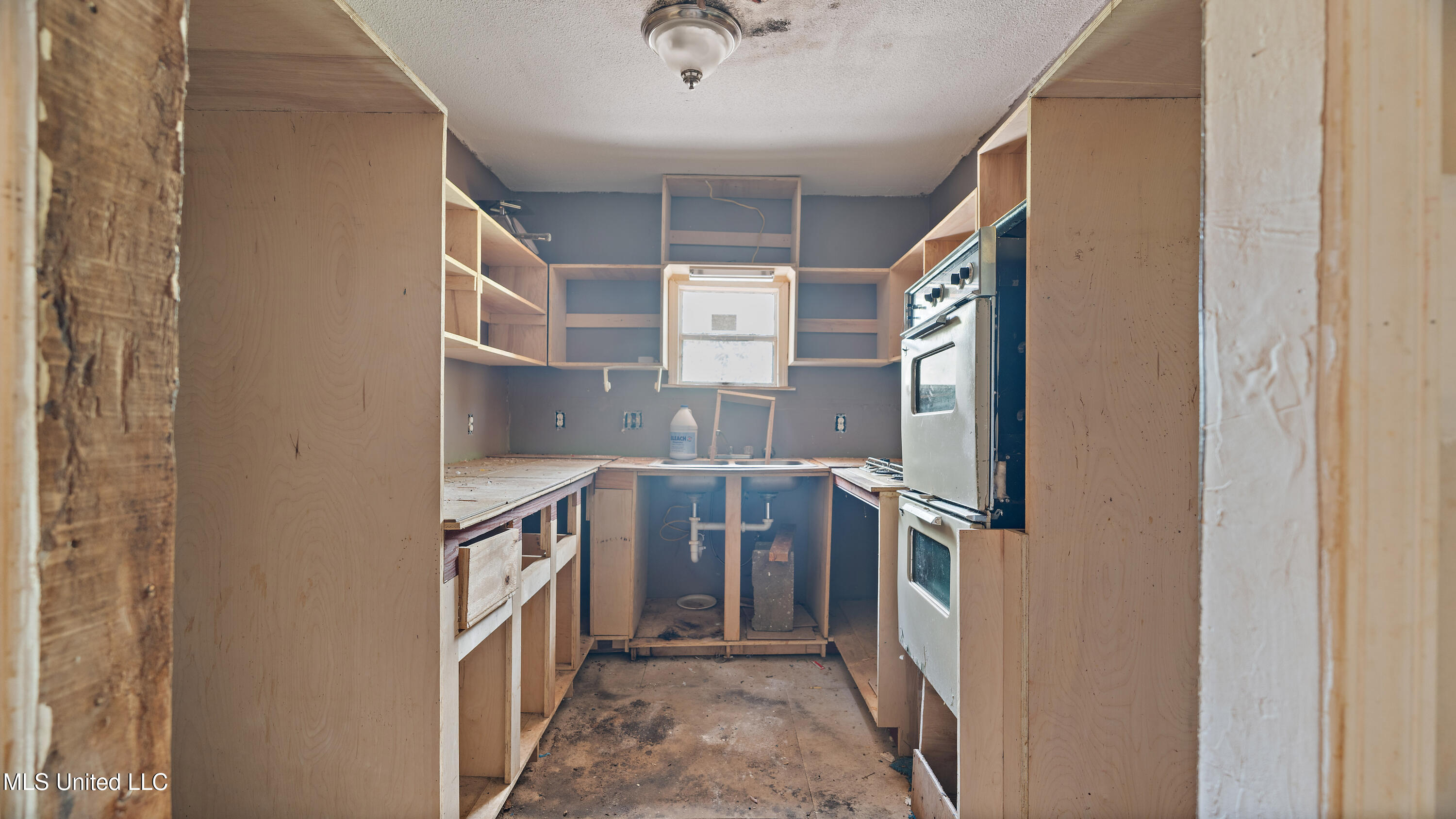 222 Byrd Road Property Photo 23