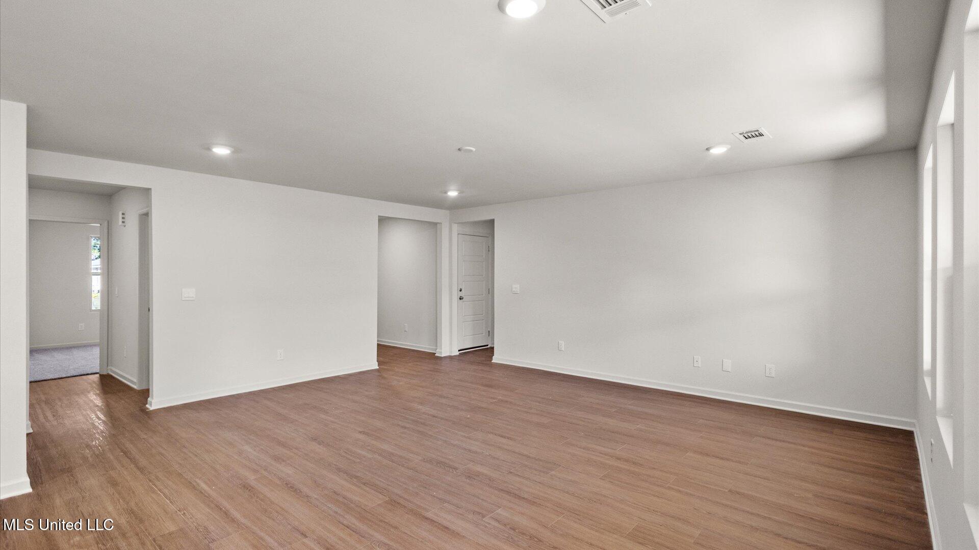 252 Raulston Drive Property Photo 7