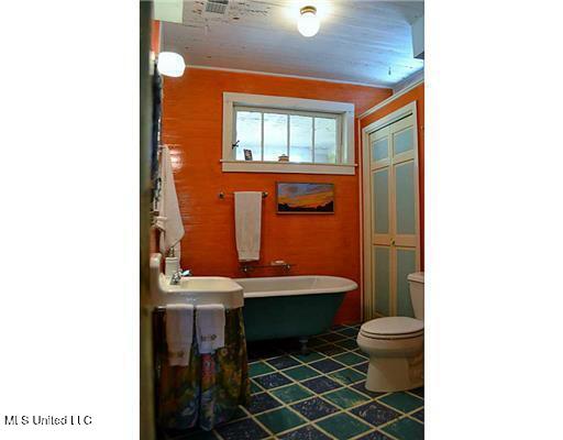 6502 Woodwards Bluff Property Photo 7