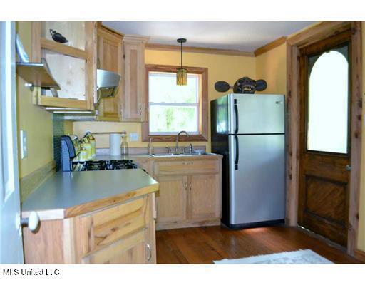 6502 Woodwards Bluff Property Photo 8