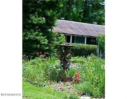 6502 Woodwards Bluff Property Photo 14