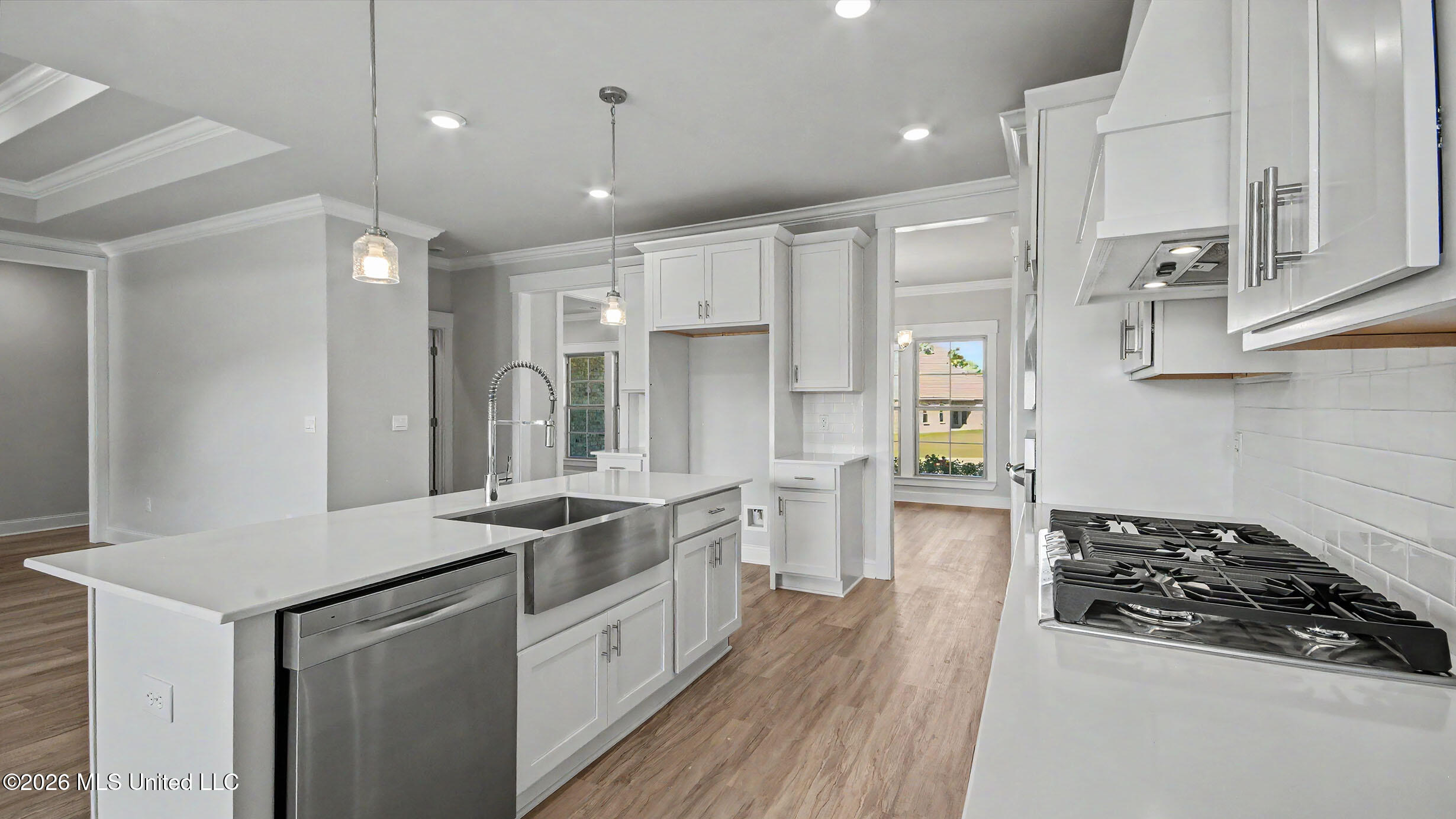 324 Cornerstone Crossing Property Photo 15