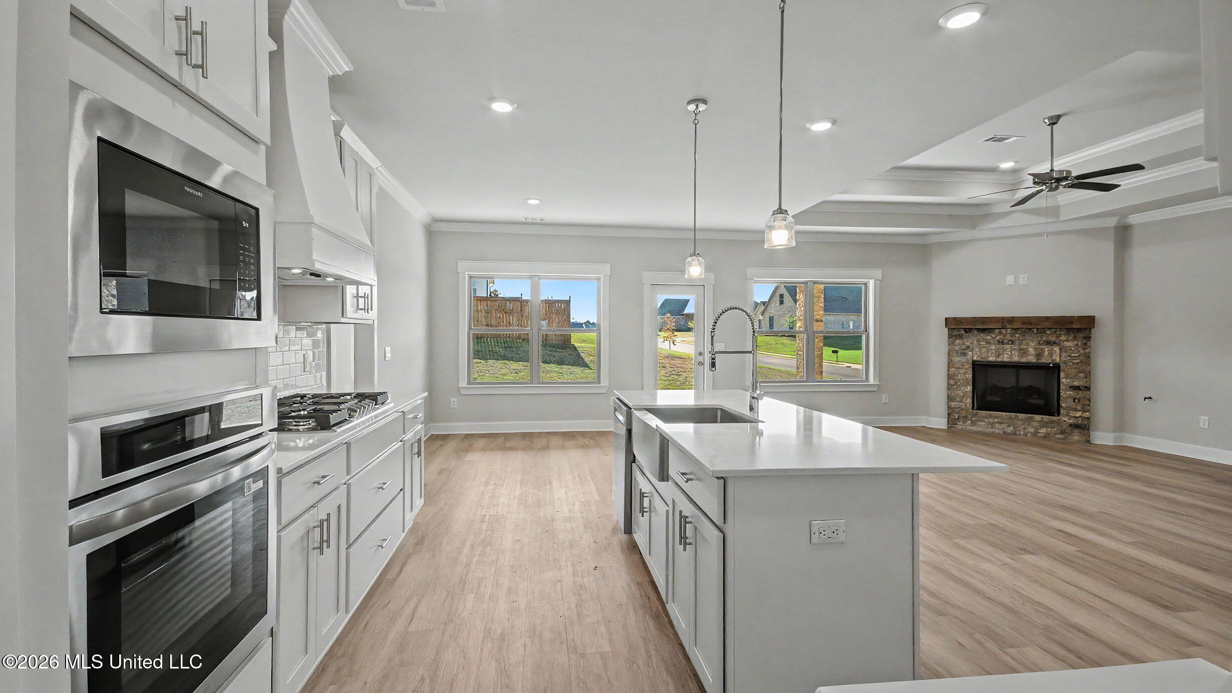 324 Cornerstone Crossing Property Photo 16