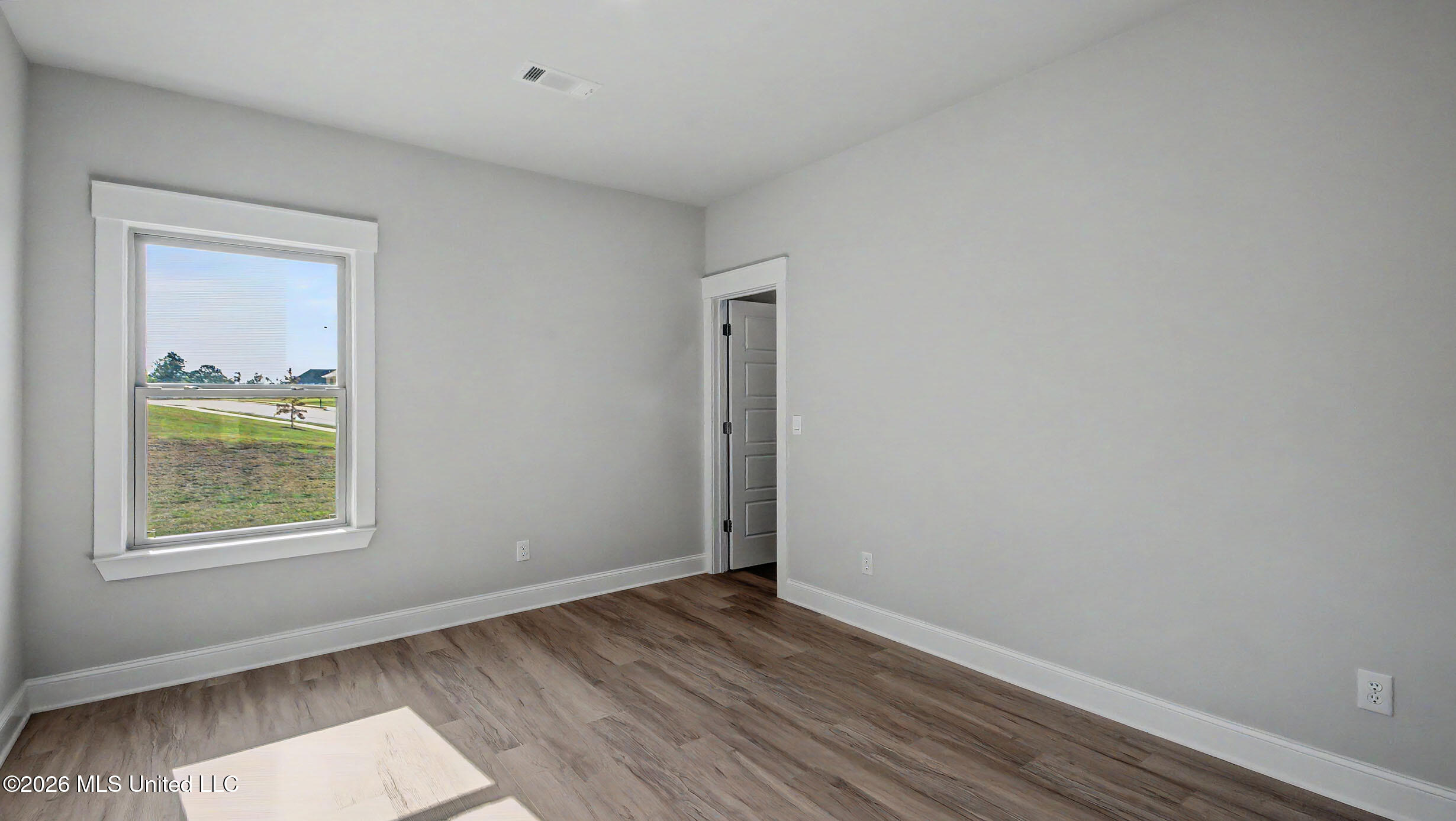 324 Cornerstone Crossing Property Photo 21